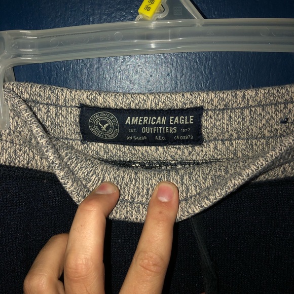 American Eagle Joggers - Picture 3 of 4